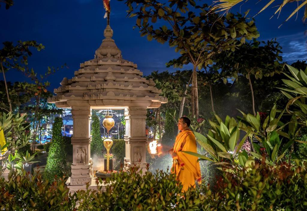 Mayfair On Sea, Morjim Beach, Goa Hotel Exterior photo